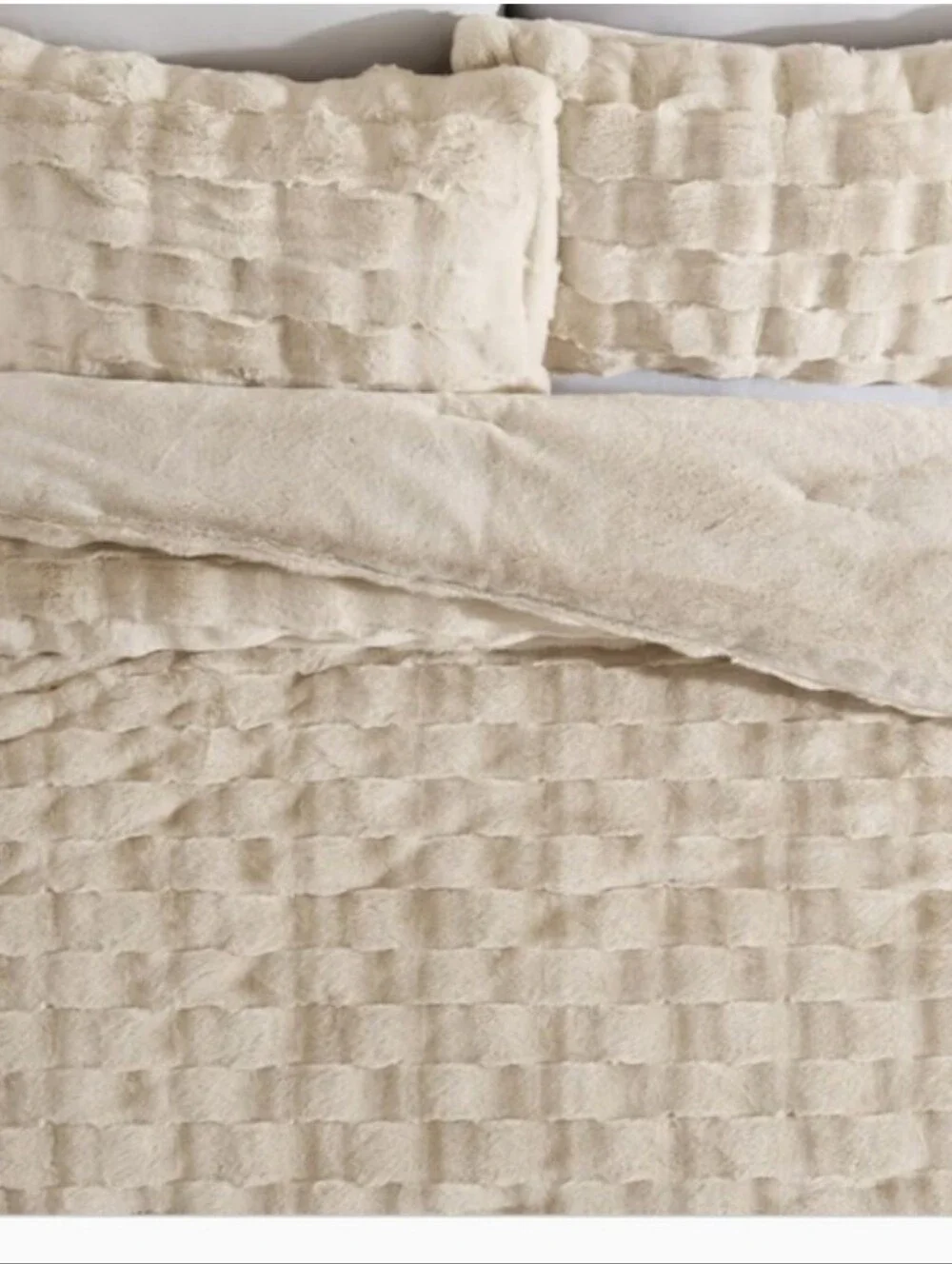 FRYE King Luxury Bubble Faux Fur Comforter 3 Piece Set, Cream Reversible